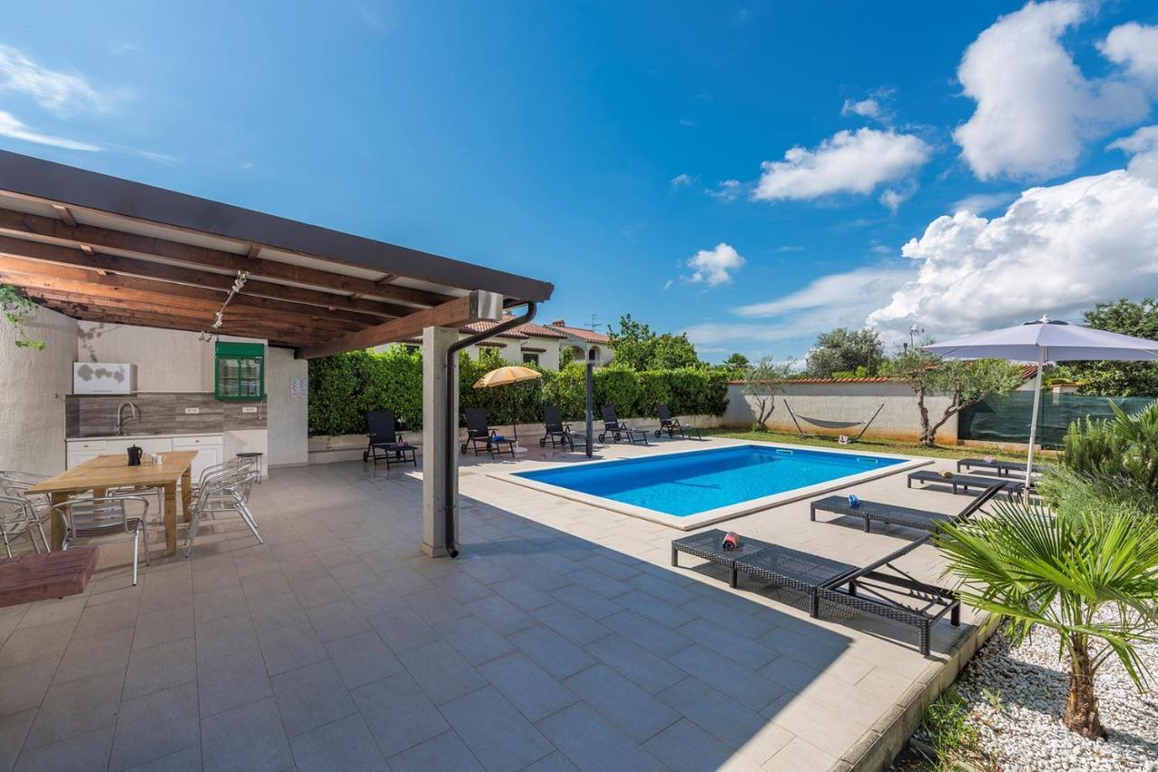 Apart Residence Leko Пореч Екстериор снимка